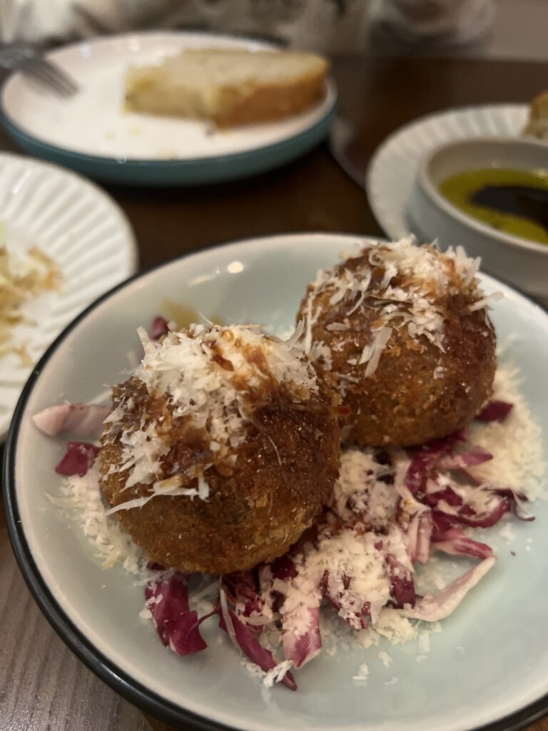 Crispy Risotto Ball 炸飯團版Risotto
